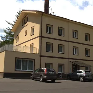 https://villa-pirken-hammer.karlovyvary-hotels.com